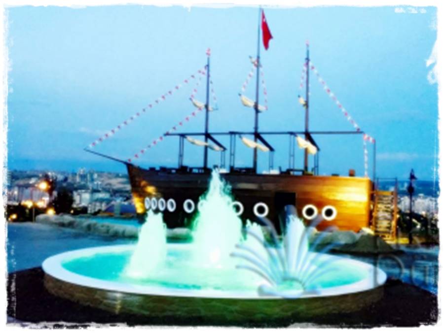 Fiberglass Şelaleler , Havuzlar ve Diğer Çalışmalar