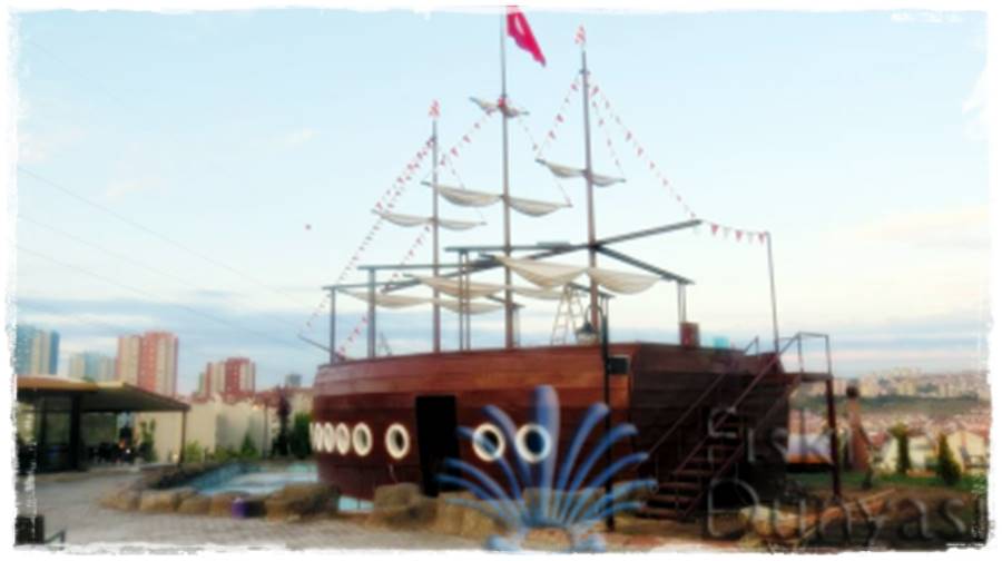 Fiberglass Şelaleler , Havuzlar ve Diğer Çalışmalar