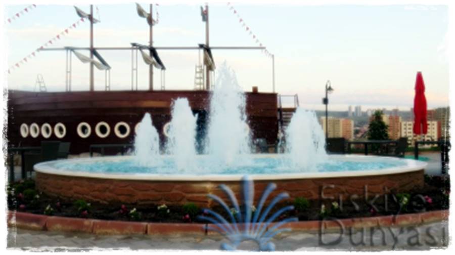 Fiberglass Şelaleler , Havuzlar ve Diğer Çalışmalar